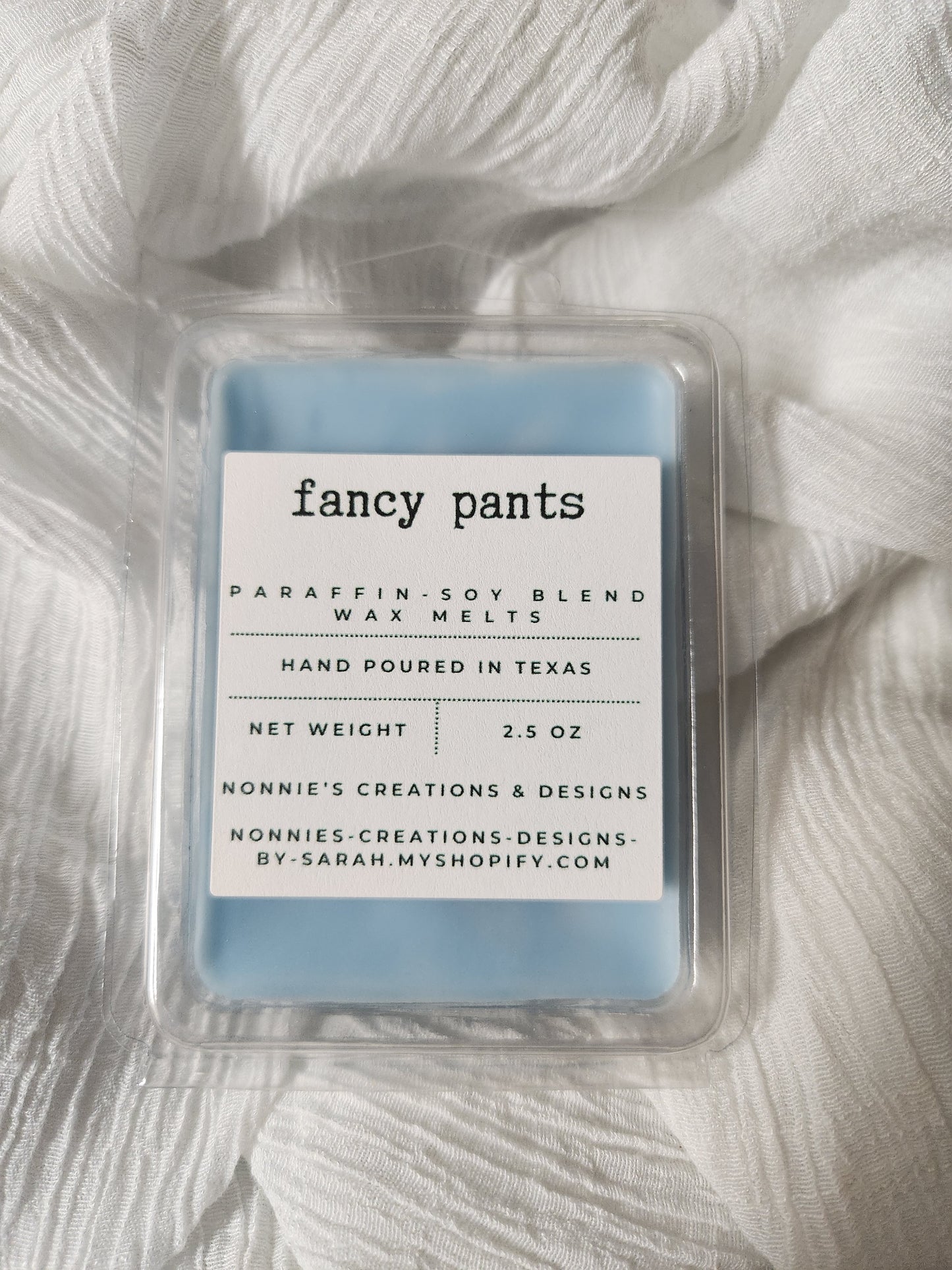 Masculine, Leather, Woodsy, Earthy, & Herbal Scent Wax Melt Clam Shell