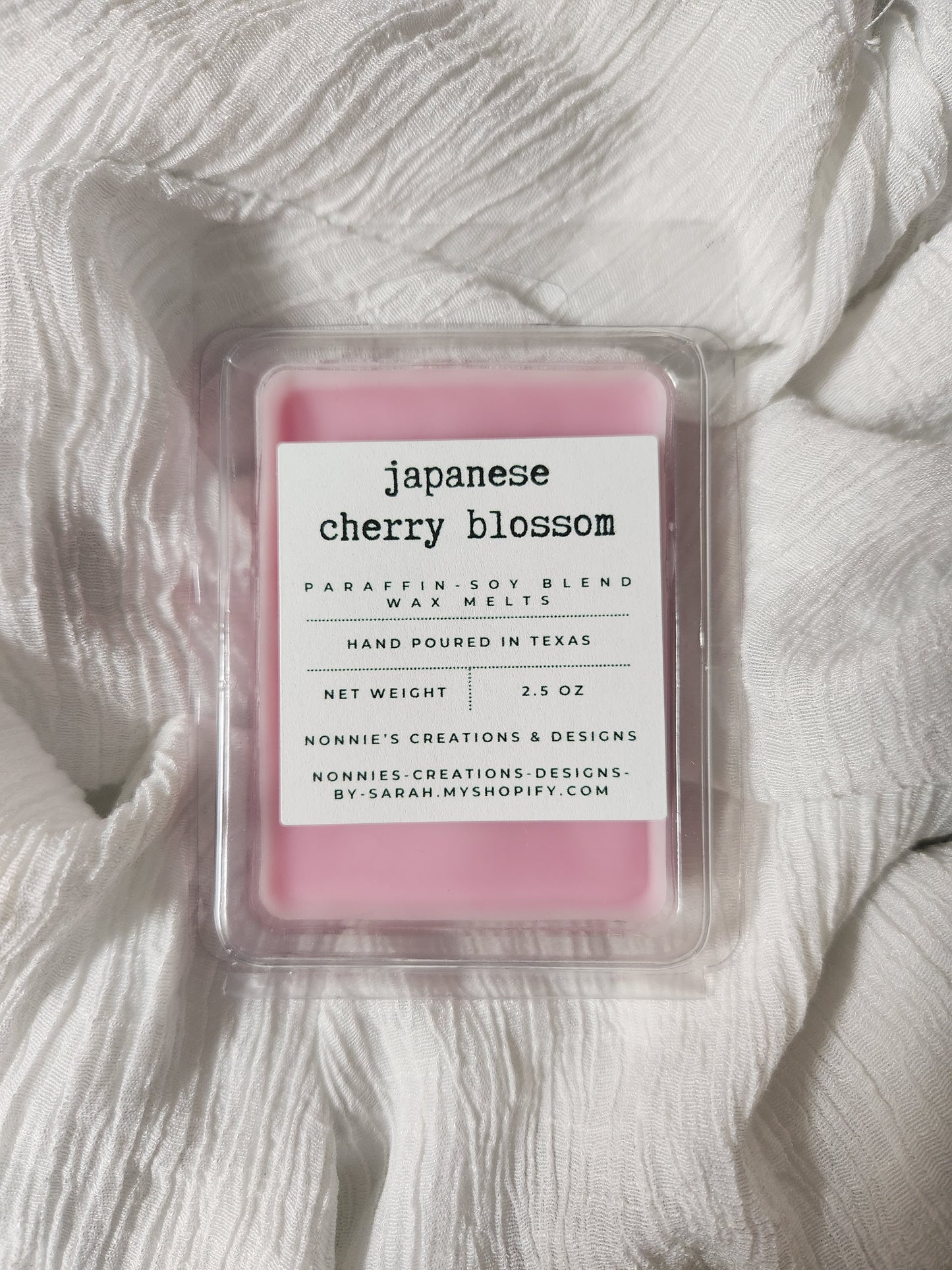Spring, Summer, Fruity, & Floral Scent Wax Melt Clam Shell