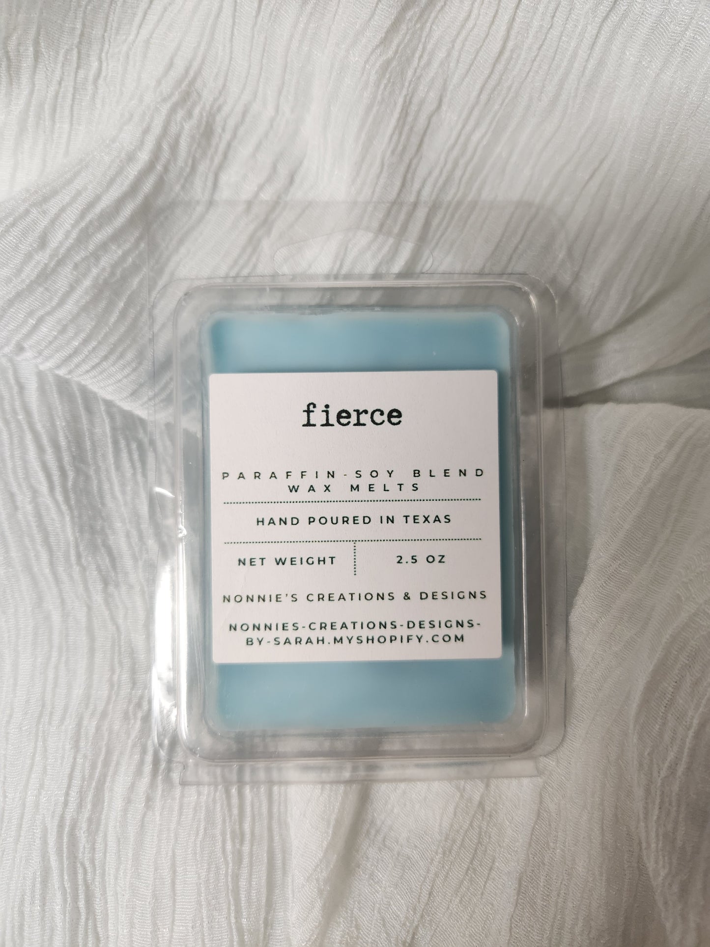 Masculine, Leather, Woodsy, Earthy, & Herbal Scent Wax Melt Clam Shell