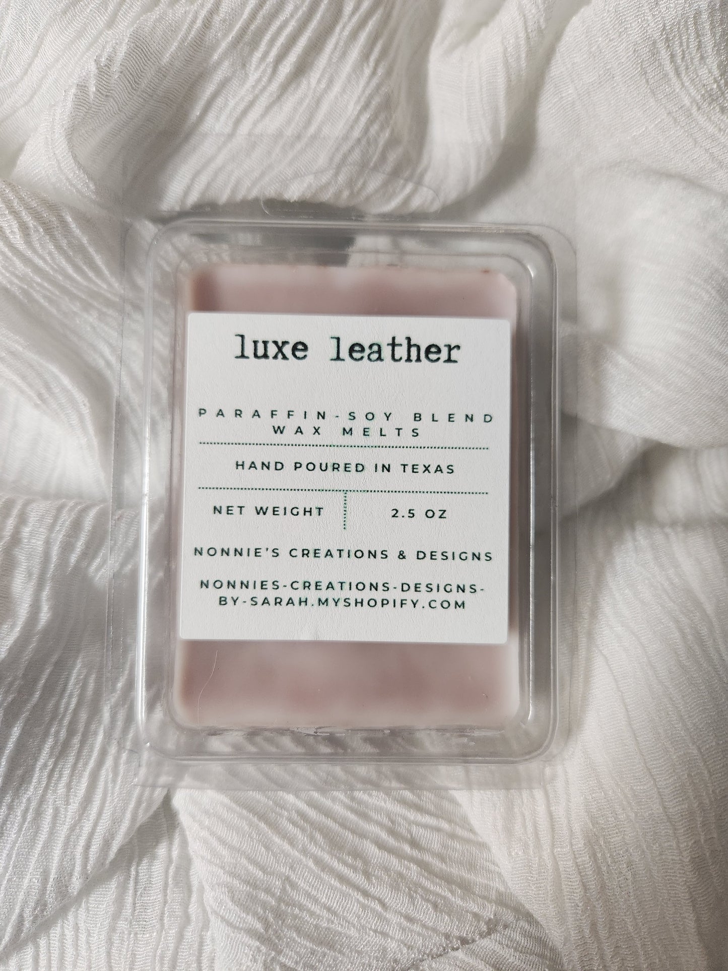 Masculine, Leather, Woodsy, Earthy, & Herbal Scent Wax Melt Clam Shell