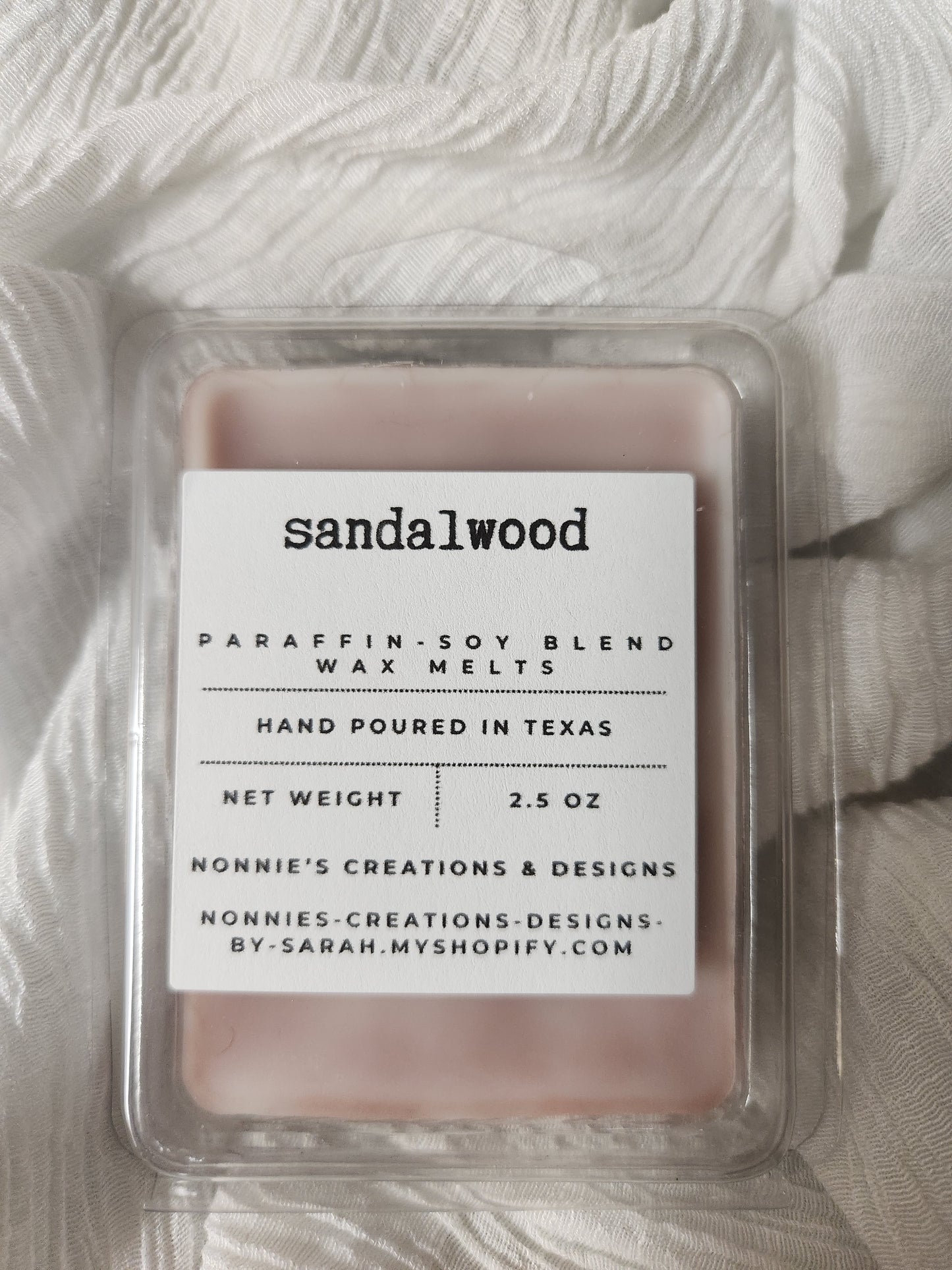 Masculine, Leather, Woodsy, Earthy, & Herbal Scent Wax Melt Clam Shell